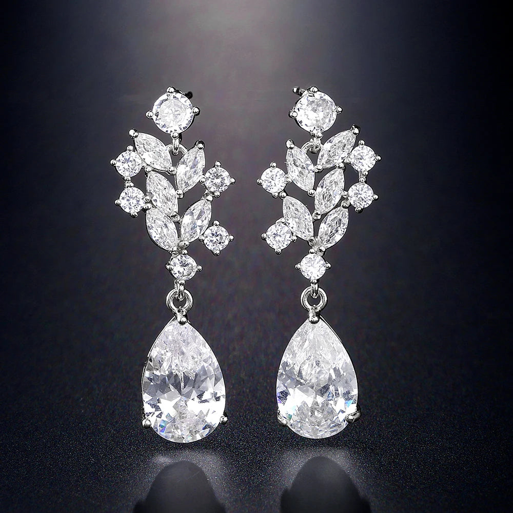 Fashion AAA Cubic Zirconia Chandelier Dangle Drop Earrings White Gold Color Crystal CZ Wedding Party Jewelry for Women