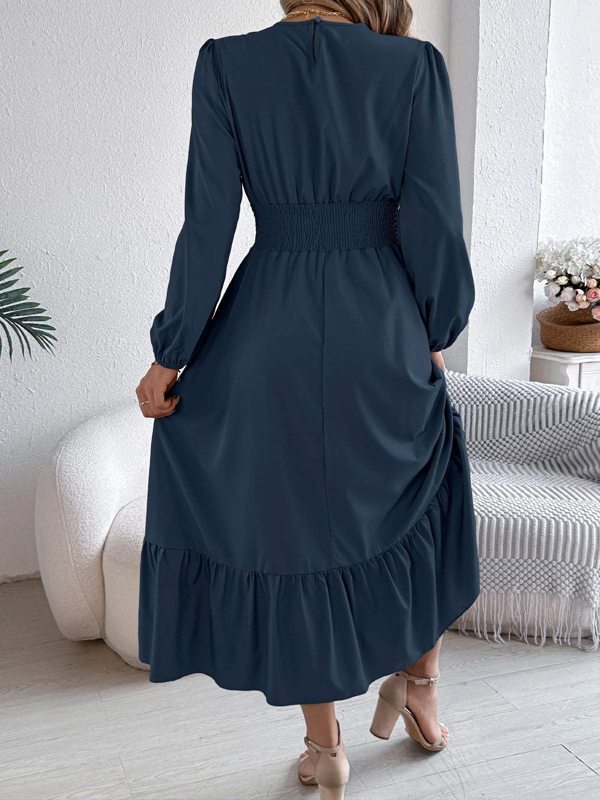 Autumn and Winter Casual Elegant Solid Color Round Neck Long Sleeved Waist Cinched Lotus Leaf Edge Dress Women Clothing
