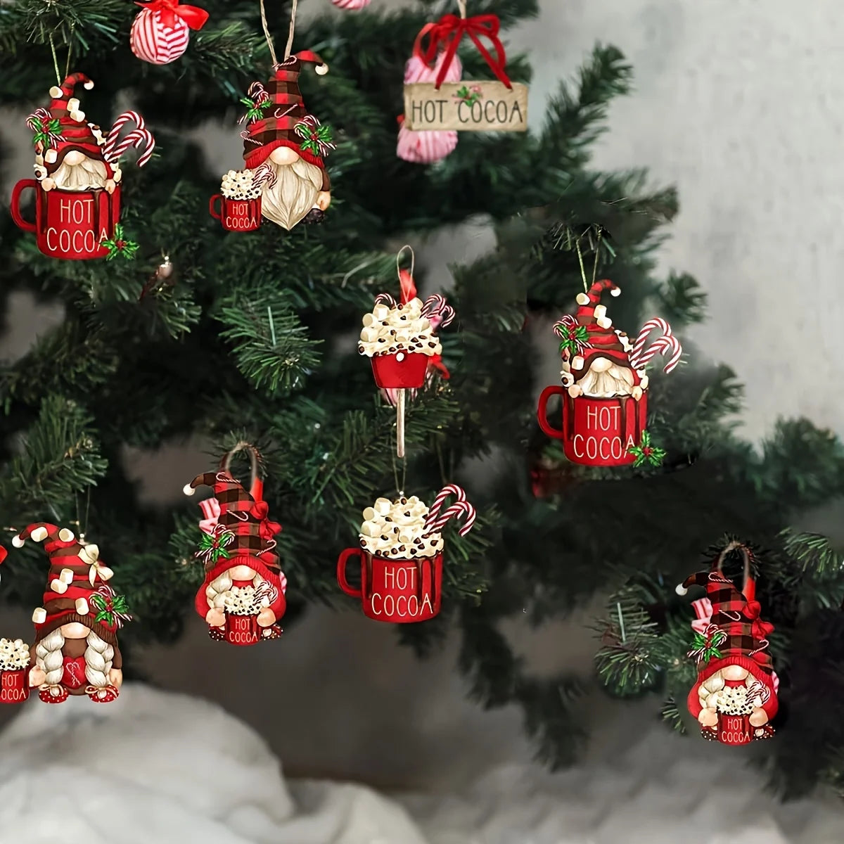 16/24/32pcs Wooden Hanging Ornaments Set with Hemp Rope - Red Ice Cream Truck & Hot Cocoa Themed Christmas Tree Decorations