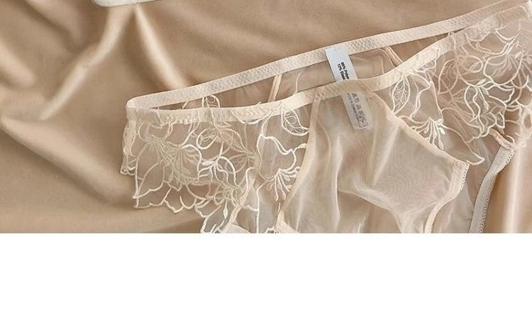 Sexy French Lace Bralette & Underwear Set, Lightweight Wireless Triangle Cup Bra for Women, Pure Elegant Small Boobs S-XL MOYISU