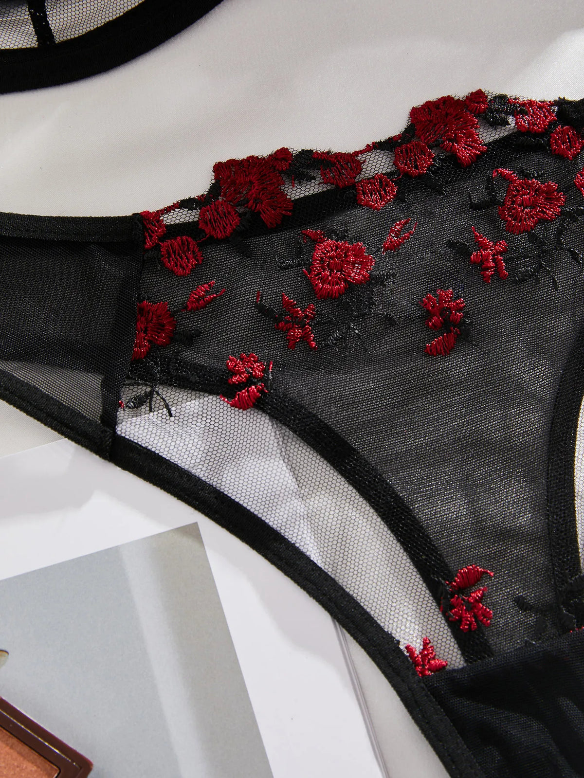 Black And Red Floral Embroidery Bra Set Women's Half Cup Underwear Thin Breathable Thong 2-Piece Set Valentine's Day Gift
