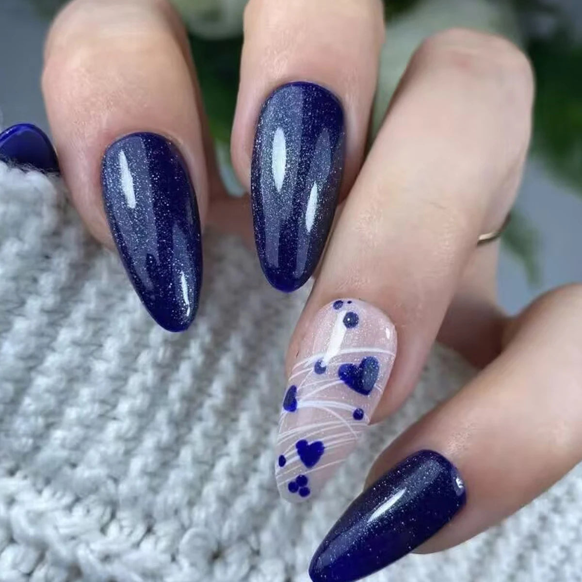 Blue Solid Color Love Cat Eye Polka Dot Manicure Wearable Nails 24 Pieces