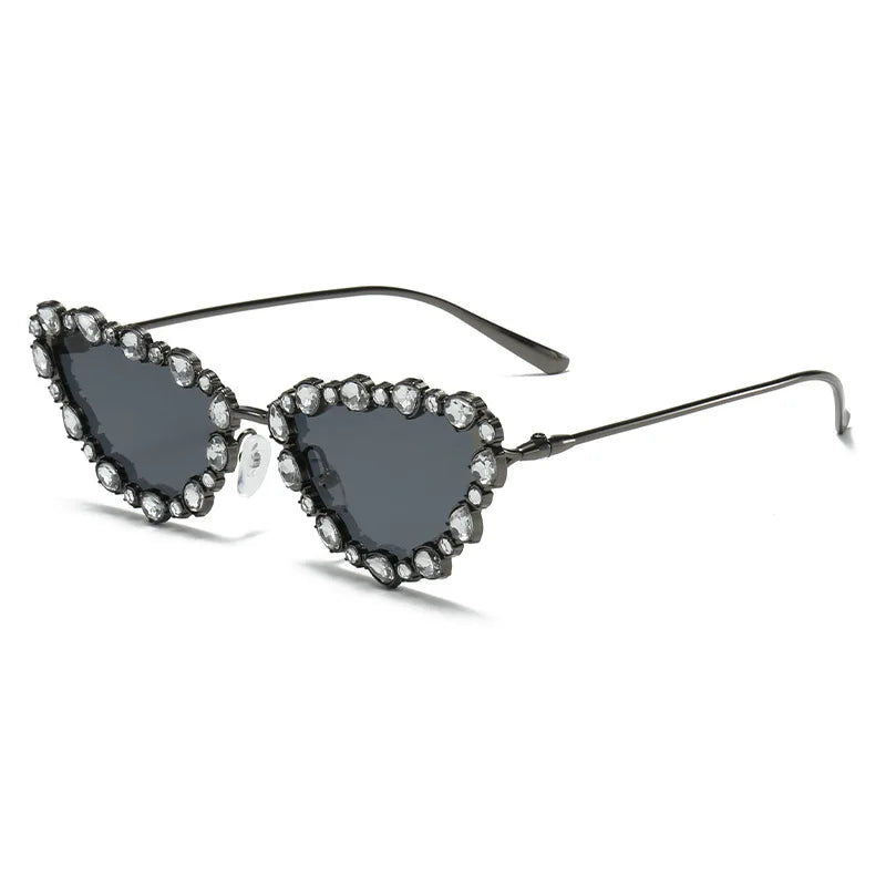 2025 Luxury Diamond Cat Eye Sunglasses – Women’s Trendy Party Shades