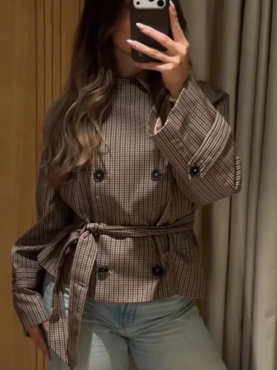 Vintage Plaid Cropped Trench Jacket Women Casual Lapel Lace-up Double Breasted Belted Loose Coats Lady Autumn WInter Streetwear