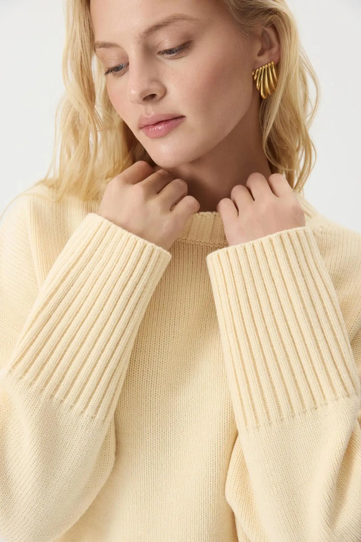 Women's Casual Solid Cotton Pullovers O-Neck Long Sleeve Warm Loose Knitted Top Female Autumn Winter Basic Soft Sweater