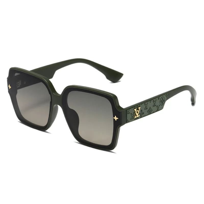 Luxury Women’s Retro Sunglasses – Large Frame UV400 Driving Shades