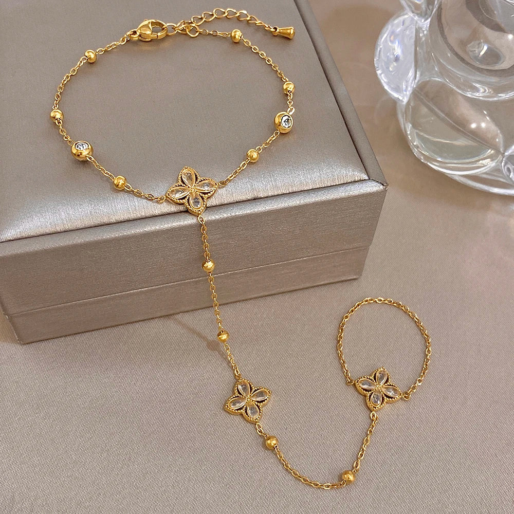 New Trendy Stainless Steel Zircon Flower Back of Hand Chain Finger Bracelet Fashion Chic Sexy Jewelry Waterproof Wholesale Gift