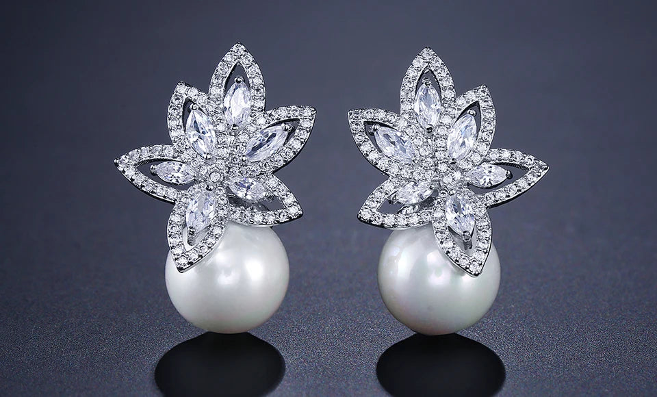 ZAKOL Temperament Imitation Pearl Flower Stud Earrings Elegant Leaf Marquise Zirconia Wedding Party Jewelry for Women