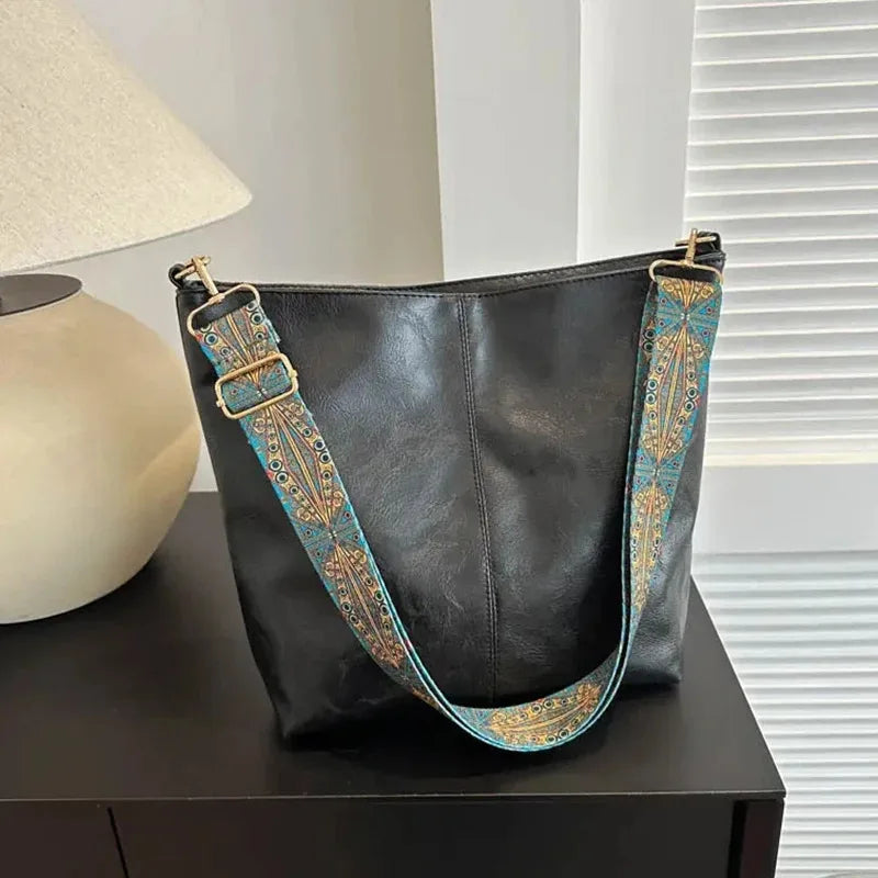 New high-end texture retro handbag bucket bag for men and women, large capacity crossbody bag