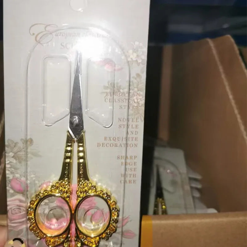 1Pcs Stainless Steel Nail Art Vintage Scissors Retro Nail Art Foil Cutter Blossom Scissor Sewing Fabric Manicure Tool