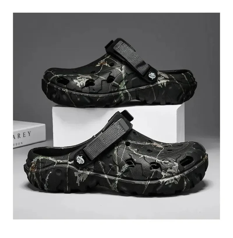 Summer Men's Clogs Sandals Man Home Garden Shoes Comfortable Men Slippers Non-Slip Soft Bottom Flip Flop Sandals Big Size 46 47