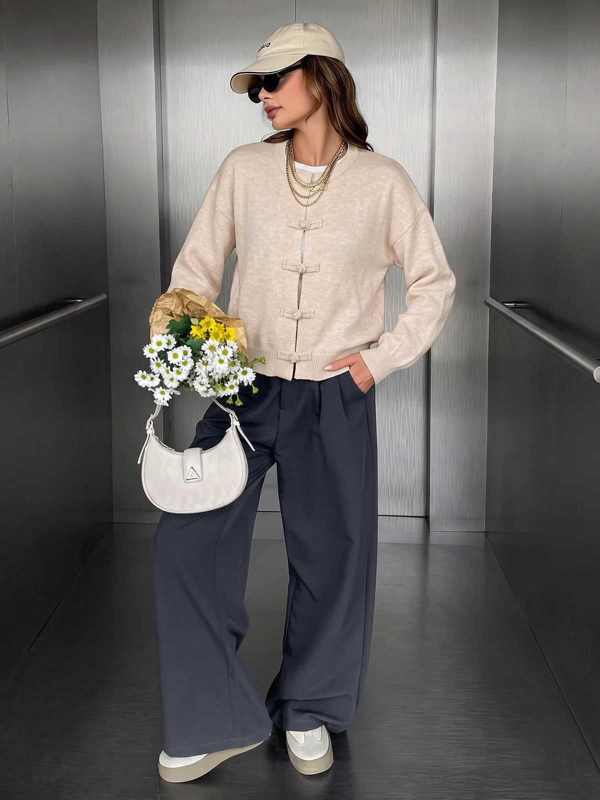 Women Vintage Knitted Sweater Causal Long Sleeve O-Neck Soft Warm Chinese Style Buckle Cardigan Female Autumn Winter Outerwear