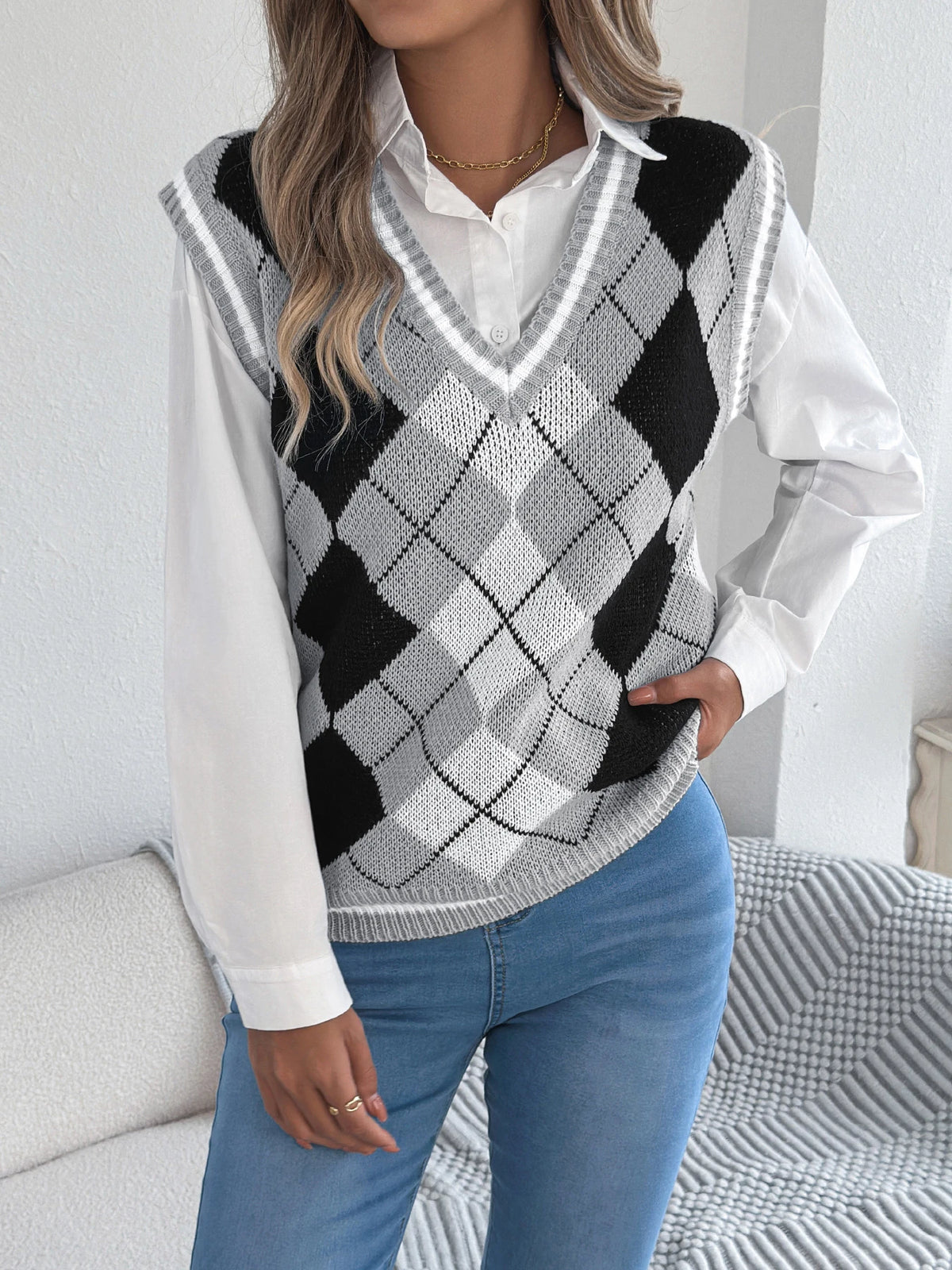 Autumn Winter Casual Knit Sweater Vest for Women 2026 Fashion V Neck Color Block Plaid Sleeveless Knitted Pullover Tops