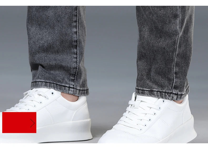 Spring and Summer New Men's Jeans Simplified Korean Edition Slim Fit Straight Leg Versatile Shaped Mid Waist Elastic Men's Jeans