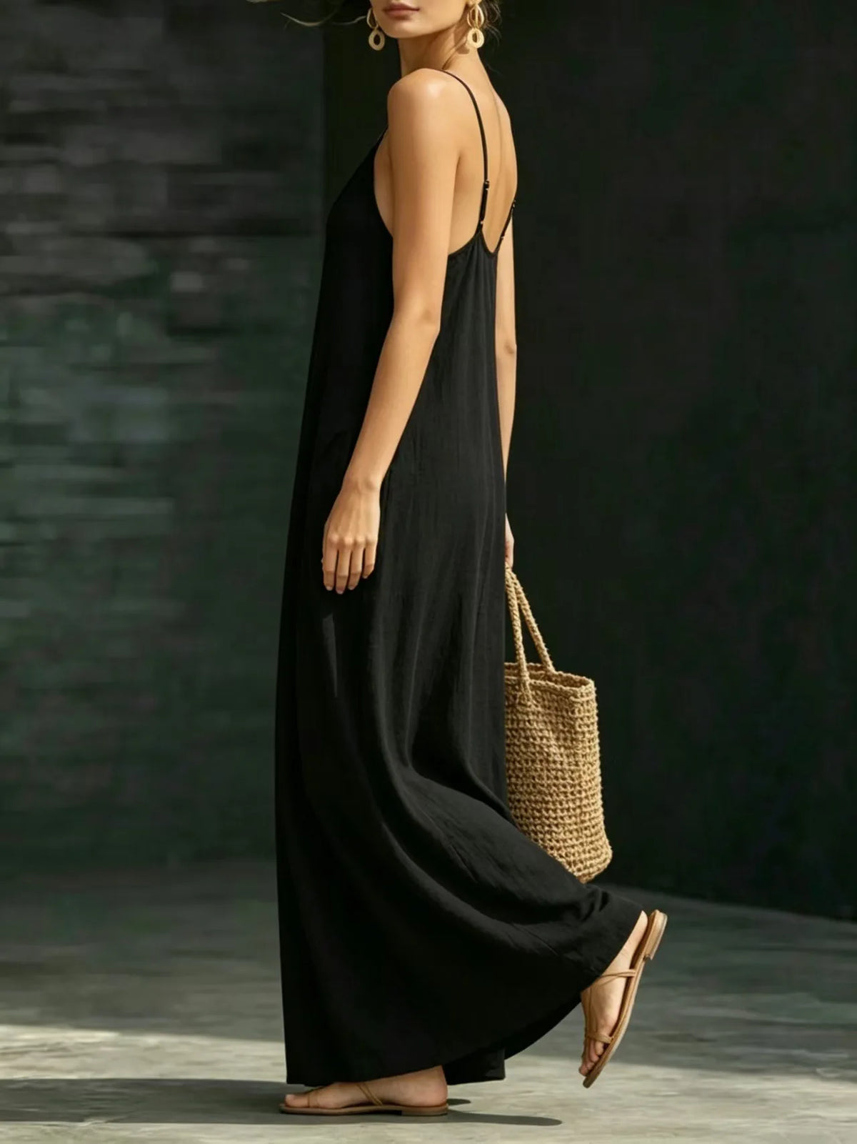 Women Linen Spaghetti Strap Maxi Dress V Neck Loose Swing Long Dress With Pockets Casual Summer Beach Vacation Sundress Ladies
