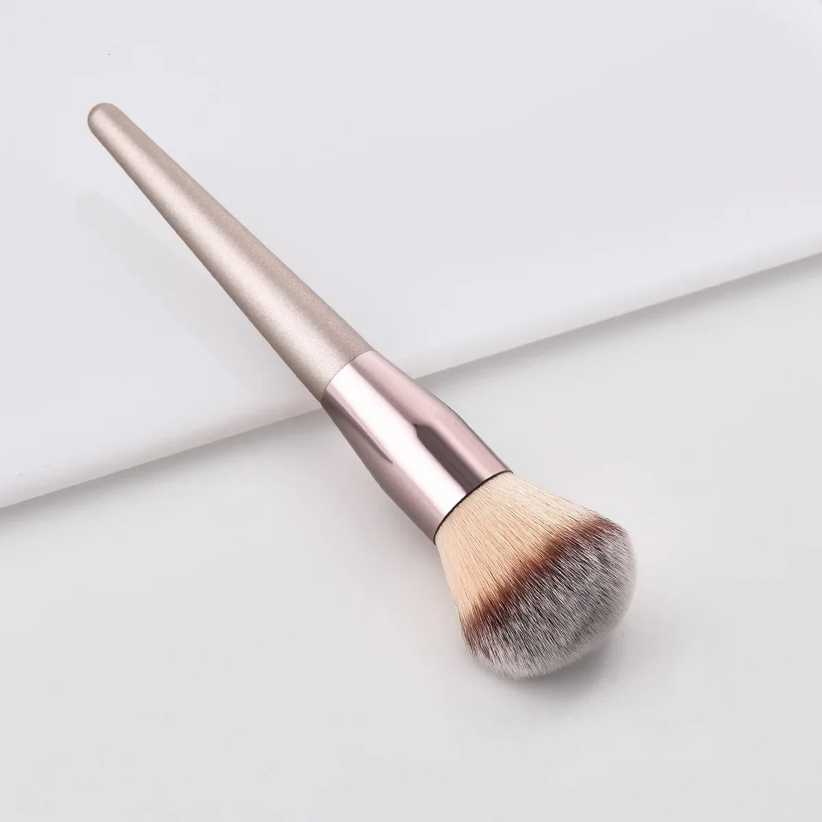 Champagne Makeup Brushes for Foundation Powder Blush Eyeshadow Concealer Lip Eye Make Up Brush Cosmetics Beauty Tools Косметика