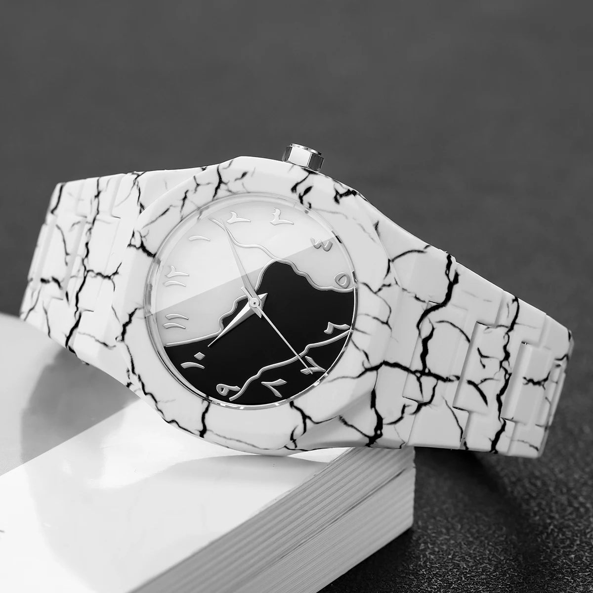 Fashion Marble Texture Men Quartz Watch Casual Arabic Dial Plastic Strap Unisex Wristwatches Relogio Masculino（Without Box）