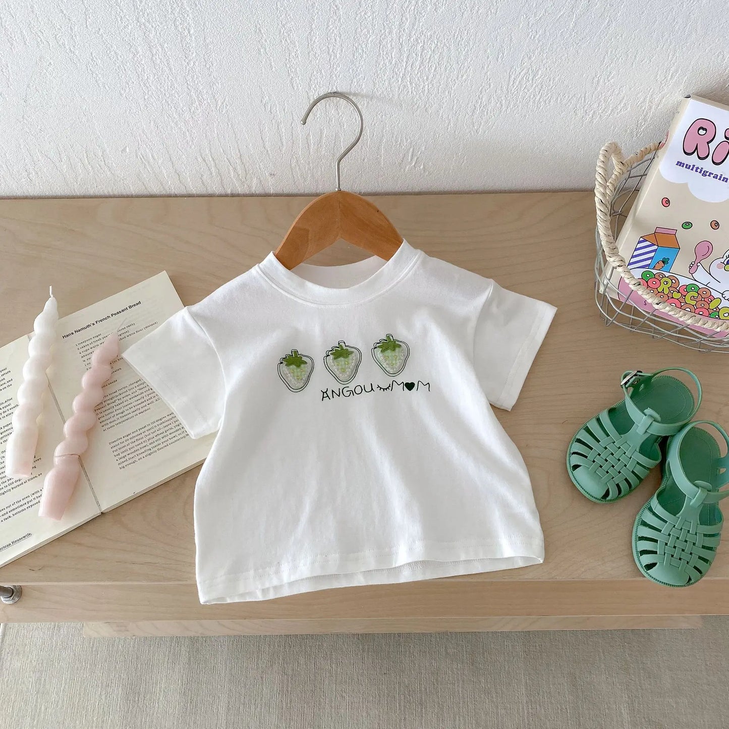 Summer Newborn Infant Baby Boy Girls' Cute Cartoon Strawberries Printing T-Shirt Muslin Perfect For Kids' Fashion Baby Clothing