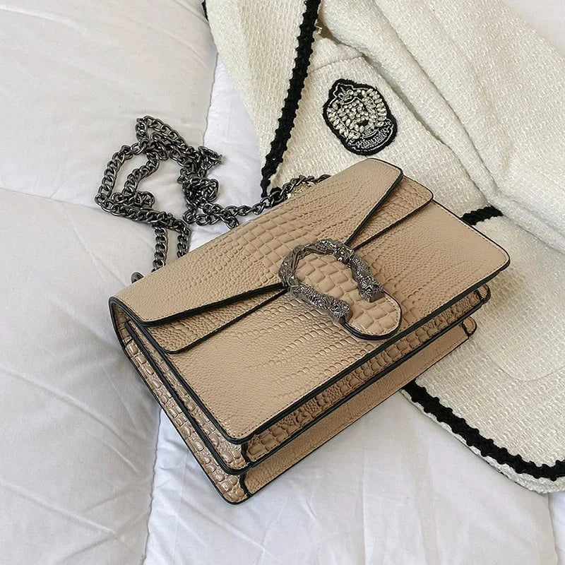 Women's Crocodile Embossed Square Shoulder Bag – Elegant & Trendy for Daily Use | حقيبة كتف نسائية بنقشة جلد التمساح – أنيقة وعصرية للاستخدام اليومي