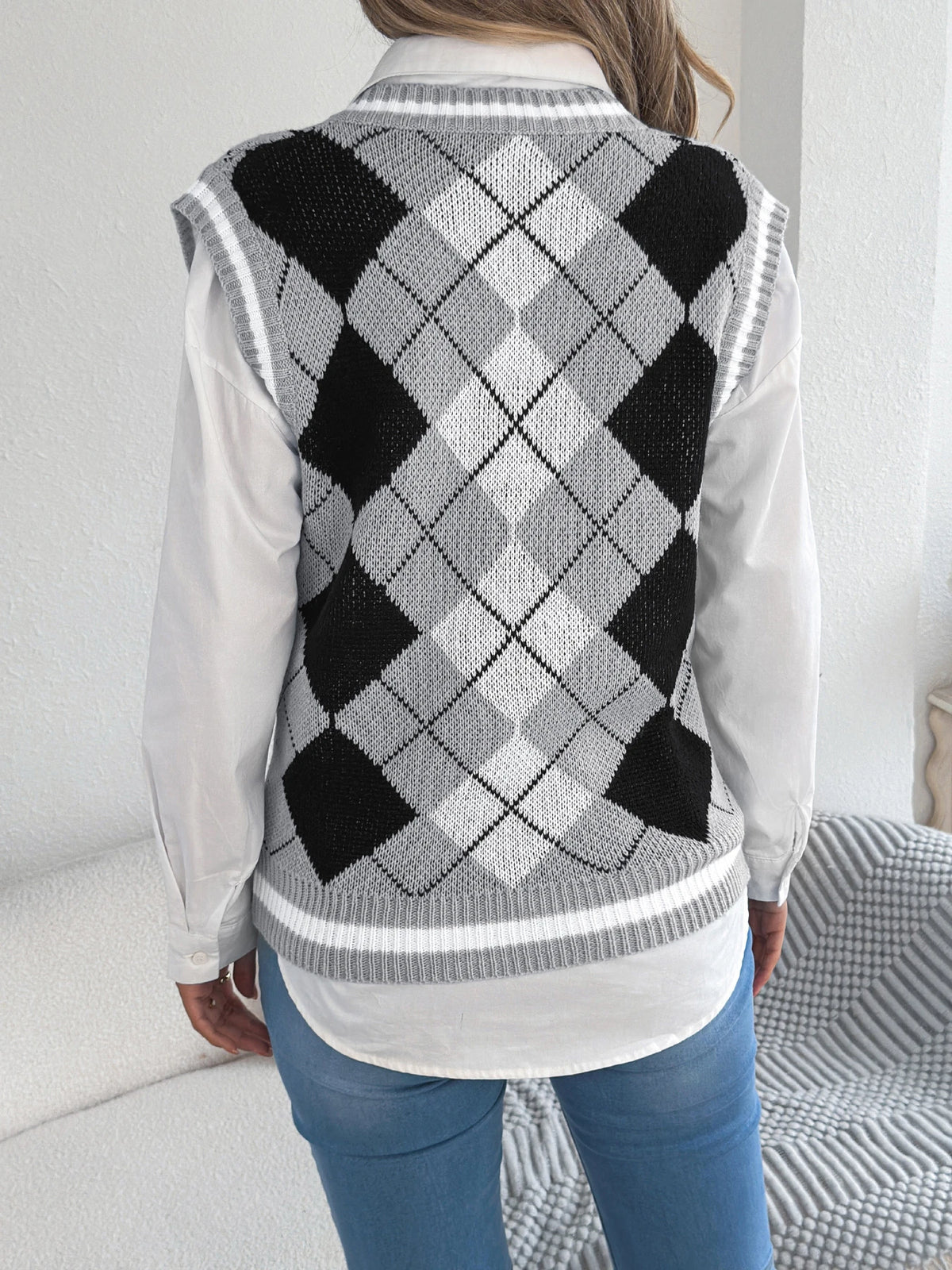 Autumn Winter Casual Knit Sweater Vest for Women 2026 Fashion V Neck Color Block Plaid Sleeveless Knitted Pullover Tops
