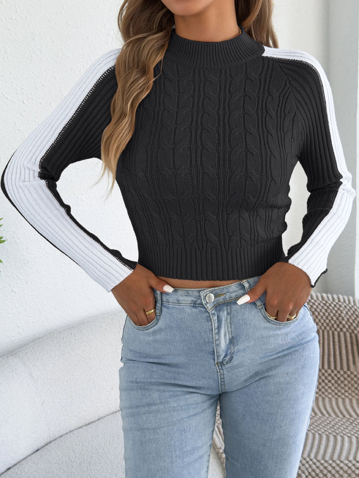 2026 Fashion Women's Round Neck Long Sleeve Stripe Knitted Sweaters for Autumn Winter Casual Warm Comfortable Pullover Woman Top