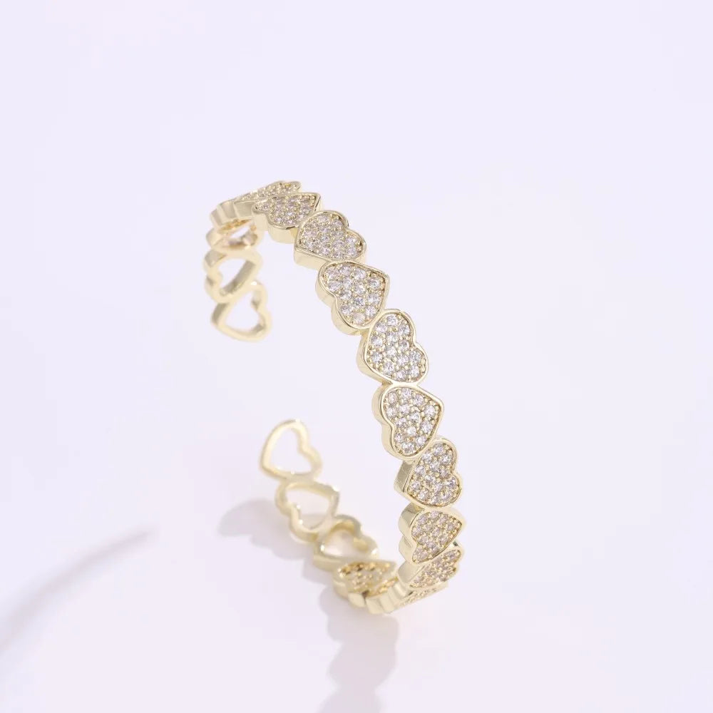 ZAKOL Shiny Zircon Heart-Shaped Open Bracelet Luxury Zirconia Fashion Personalized Wrist Jewelry Wedding Party Accessories