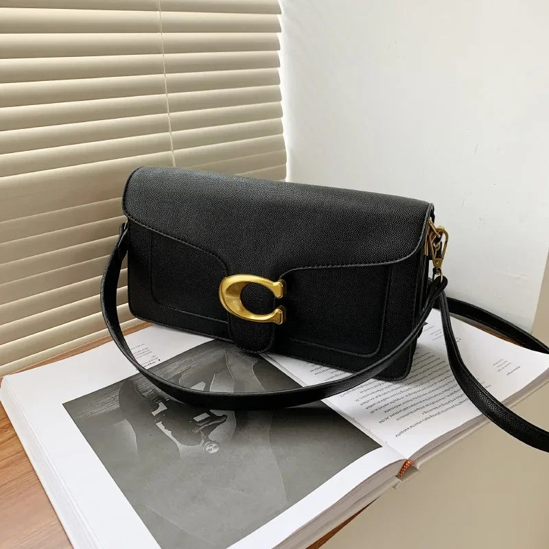 Koujia Rhombic Taby Chain Bag – Elegant Portable Crossbody for Chic Looks شنطة كوجيا تابـي الأنيقة – تصميم هندسي بسلسلة، كروس بودي وعصرية