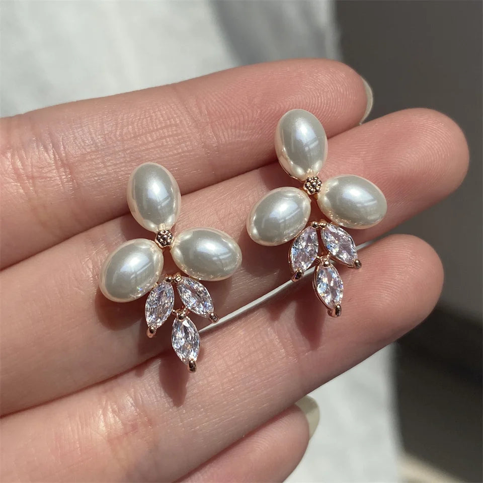 ZAKOL Marquise Oval Imitation Pearl Leaf Stud Earrings for Women Shiny Gorgeous Bridal Wedding Jewelry