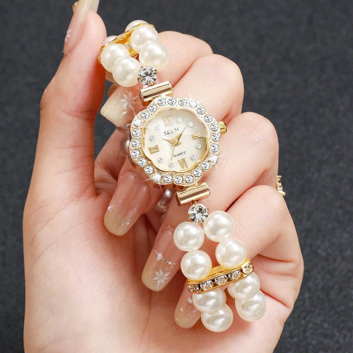Elegant Pearls Bracelet Strap Women Watches Luxury Rhinestone Flower Dial Quartz Wristwatches Relogio Feminino (Without Box)