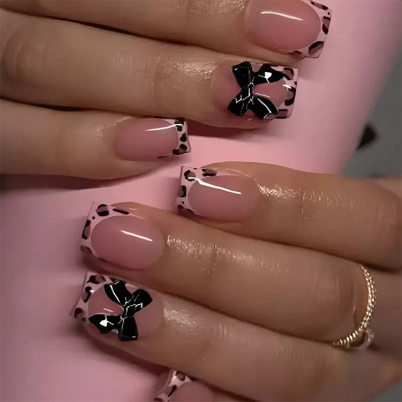 96Pcs/box Pink Leopard Print Short Square False Nails 3D Bowknot Acrylic Full Cover French Fake Nails Wearable Press On Nails
