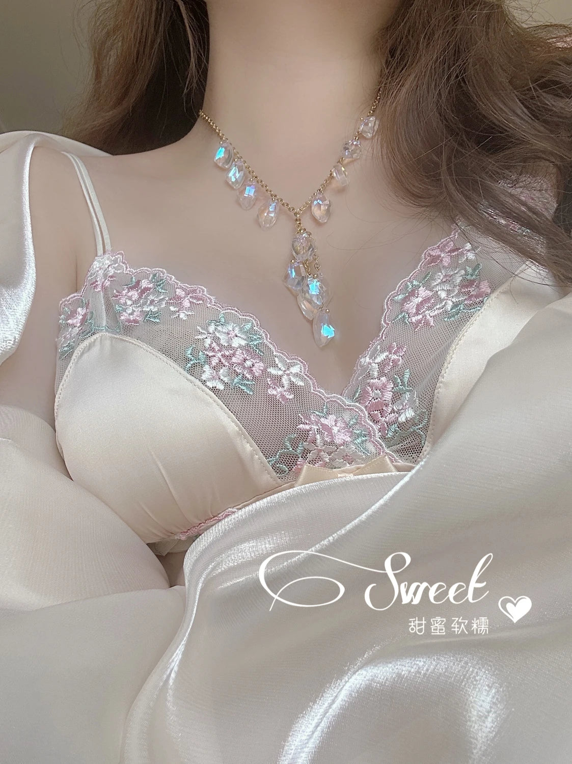 MOYISU Sweet Soft Milk French Pure Desire Girl Bra Set Triangle Cup No Underwire Underwear Small Breasts