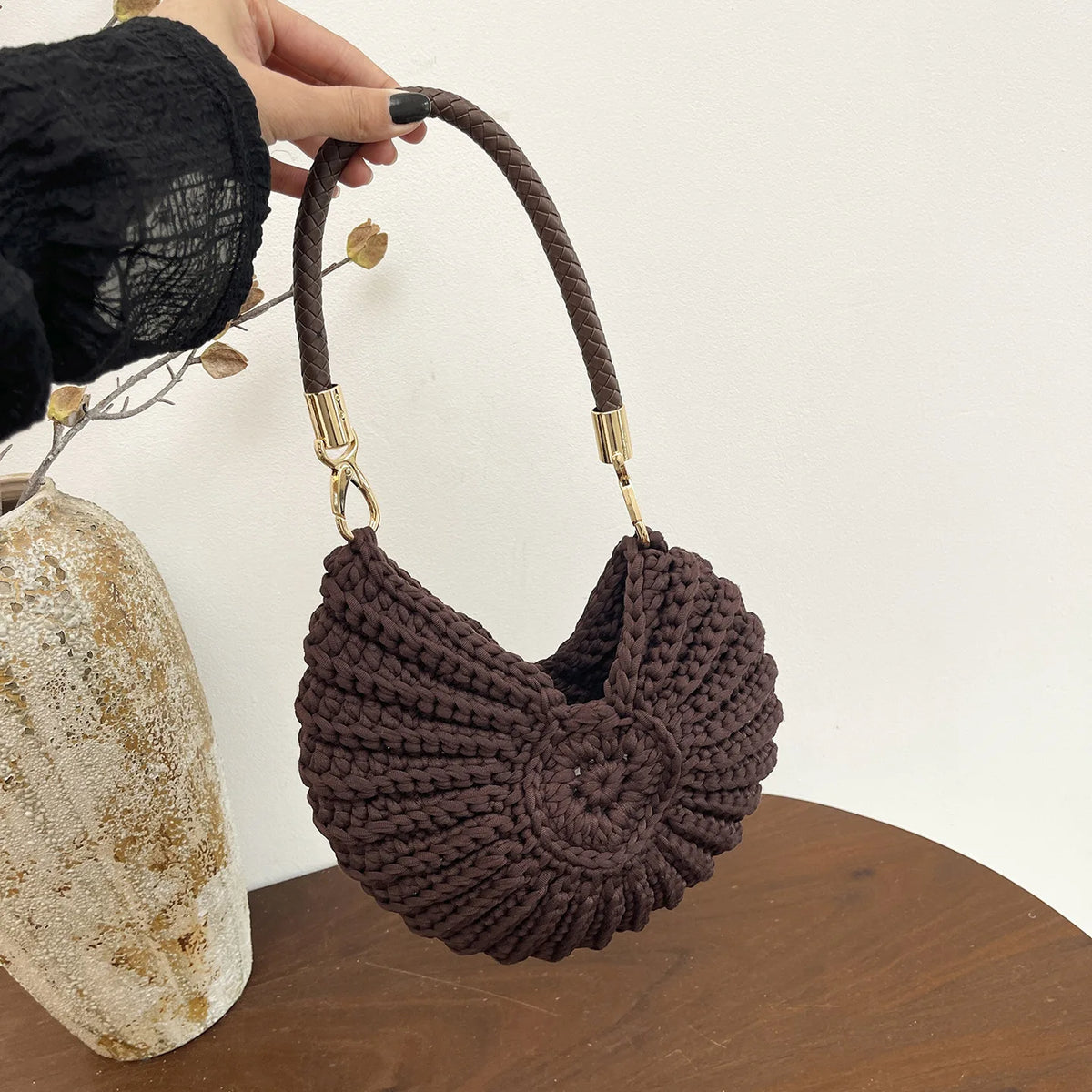 Handcrafted Shell Shaped Crossbody Bag Women's Beach Style Handbag City Simple Cotton Liner Soft round Shape Double Shoulder ...