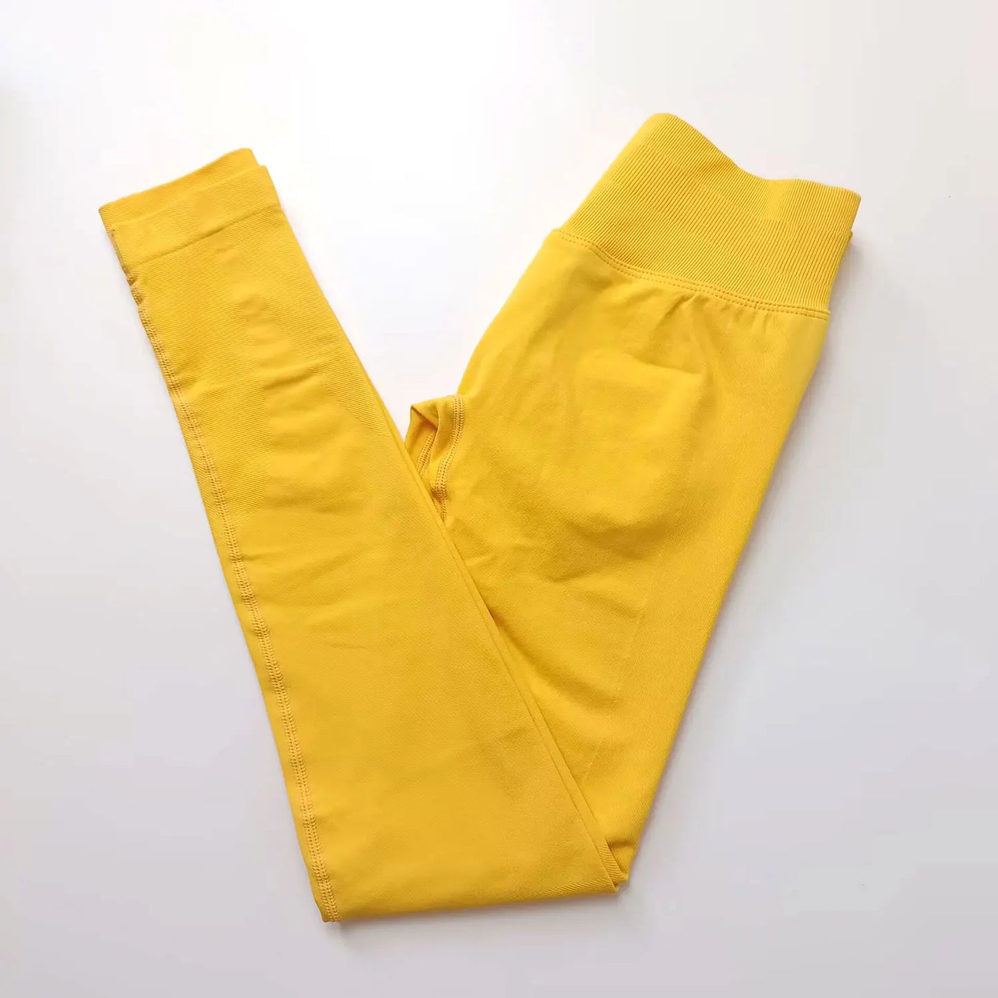 Seamless Impact Scrunch Leggings – High Support Yoga & Gym