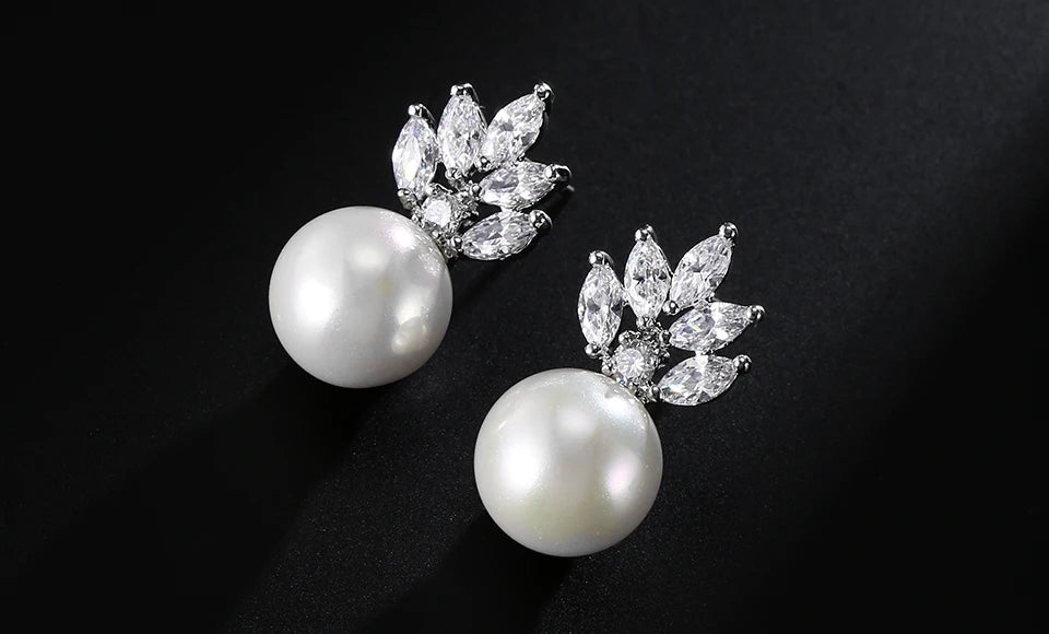 ZAKOL Temperament Imitation Pearl Flower Stud Earrings Elegant Leaf Marquise Zirconia Wedding Party Jewelry for Women