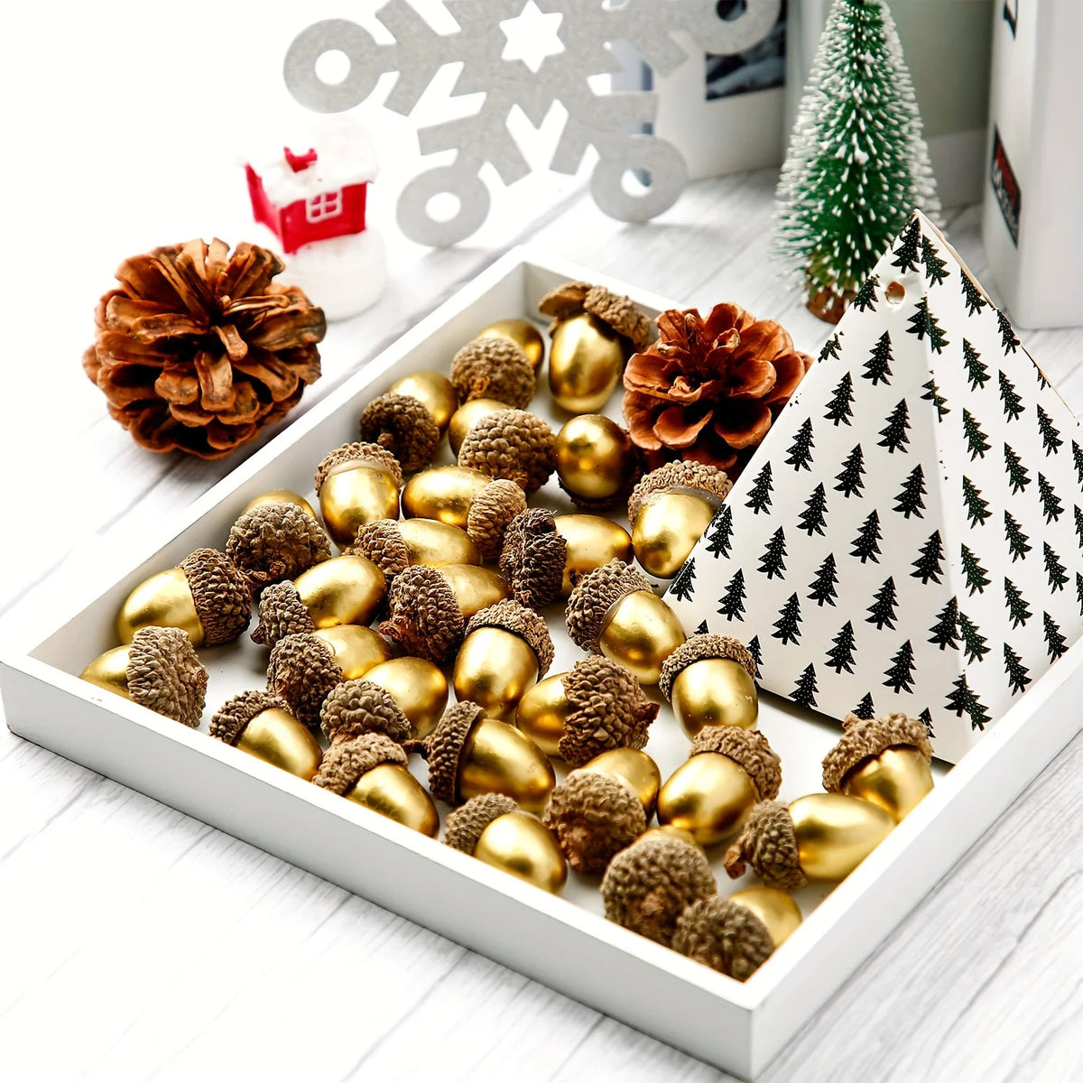 30/60pcs Artificial Golden Acorns, Exquisite Floral Decoration, Christmas Decorations，Festive Four Seasons Tabletop Ornaments