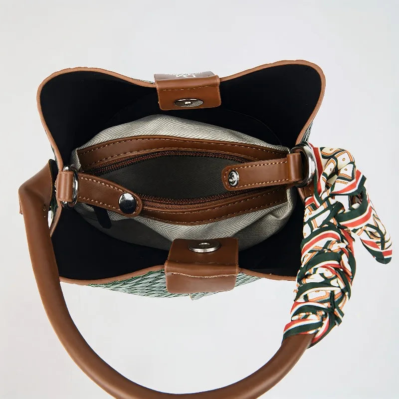 Fashionable Large Capacity Women's Crossbody Bags, Leather Retro Versatile Single Shoulder Bucket Bag, Suitable for Commuting