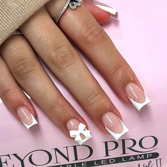 24Pcs White French Press On Nails 3D Bow Design Full Cover Wearable False Nails Short Square Head Ballet Fake Nails For Women