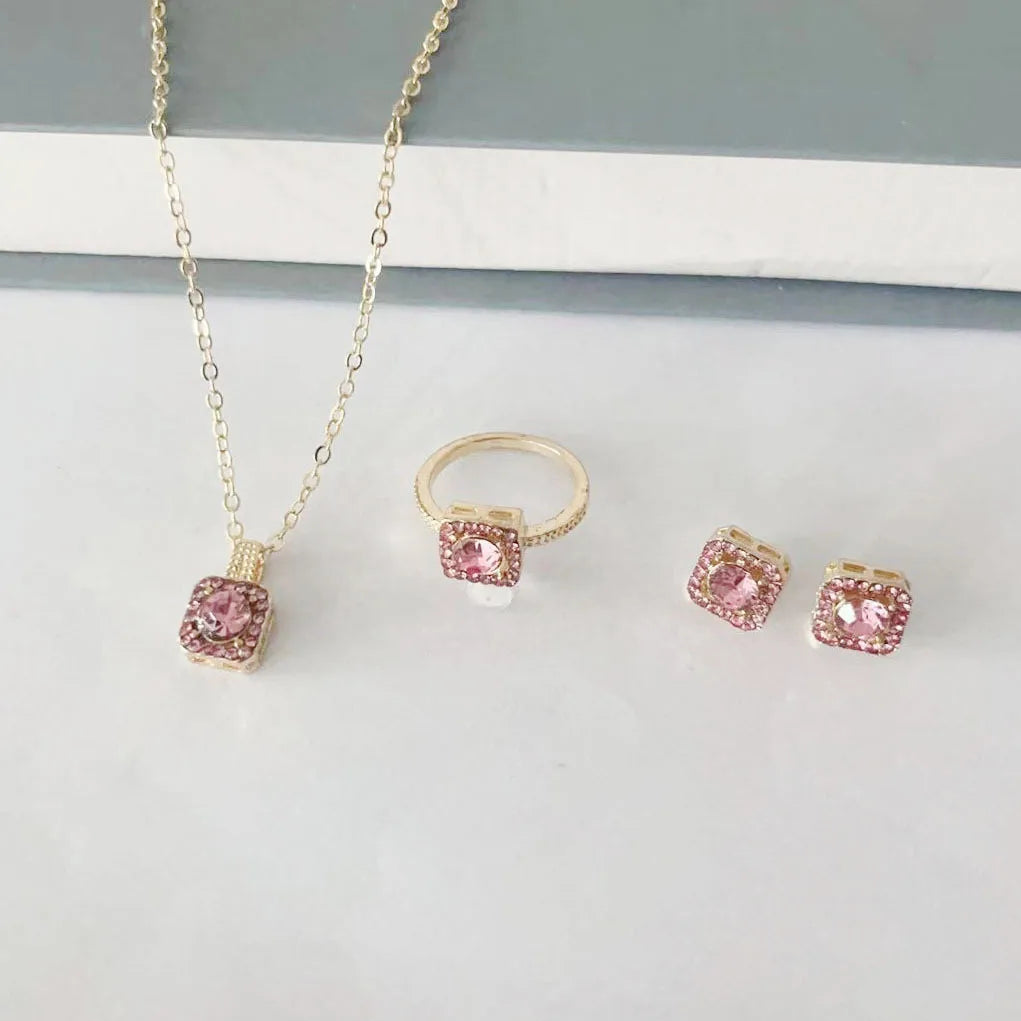 Luxury Cube Jewelry Set – Necklace, Earrings & Ring