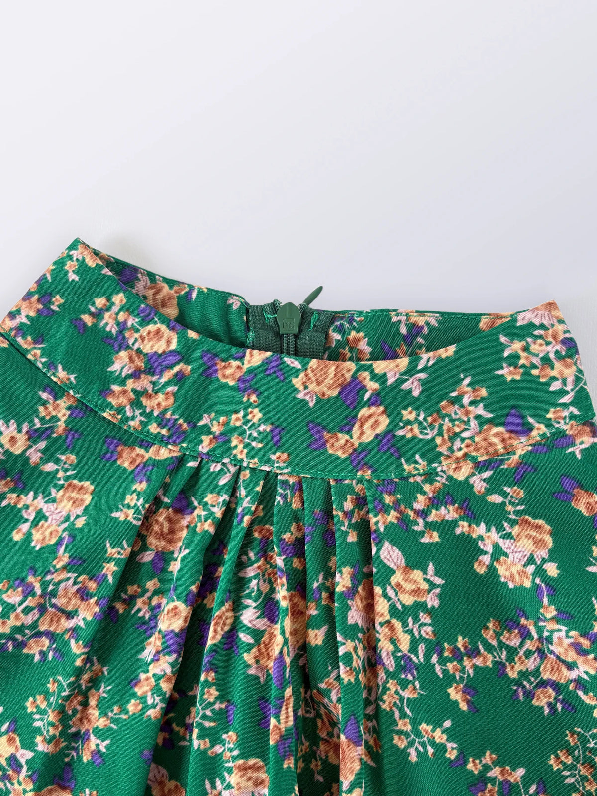 Floral Stand Up Collar Bridesmaid Dress 2026 Spring Autumn Elegant Long Sleeve Waist Cinching Pleated Dresses Woman Clothing