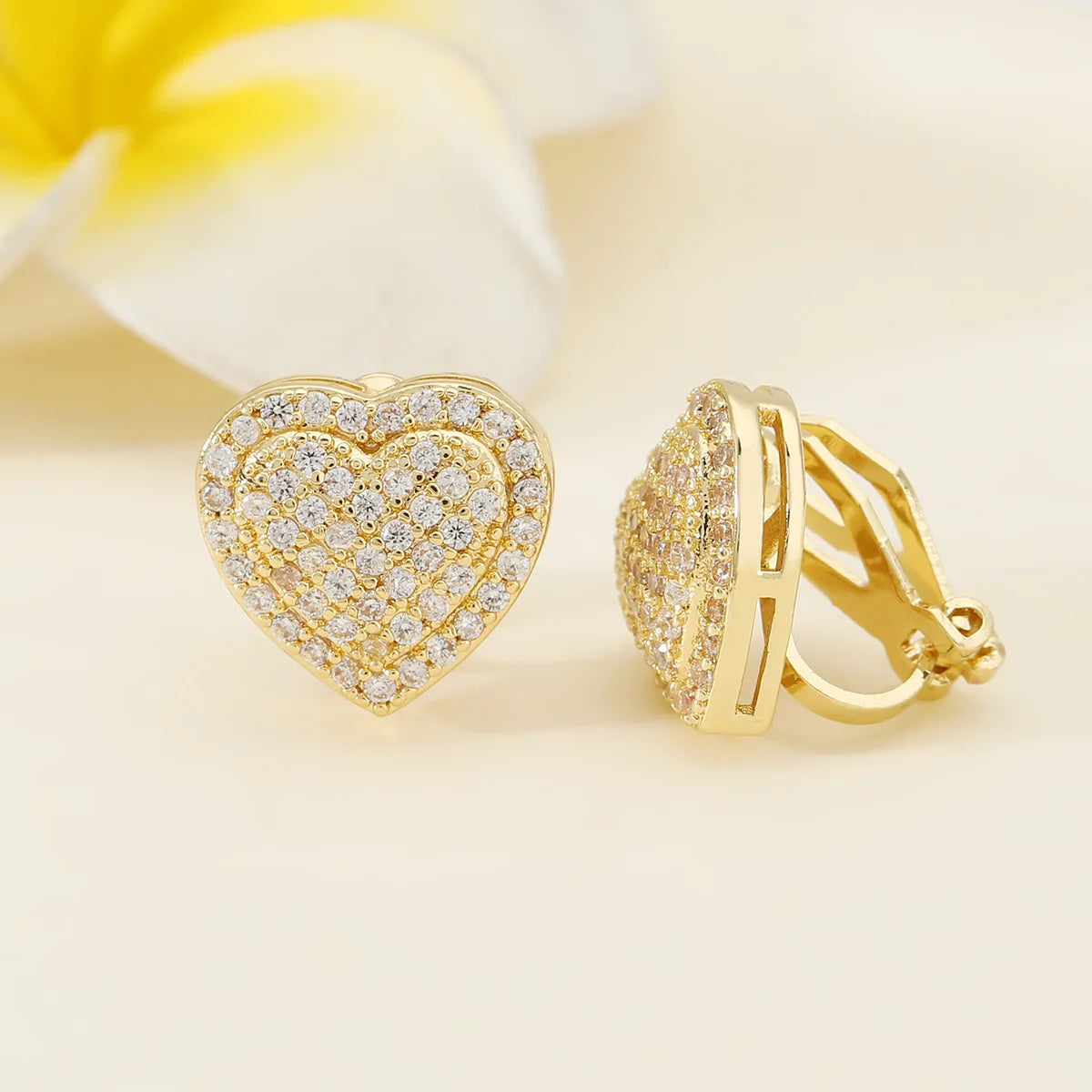 ZAKOL 6 Styles Sliver/Gold Color Shiny Cubic Zirconia Copper Ear Clips Geometric Square Heart Round CZ Stud Ear Accessories