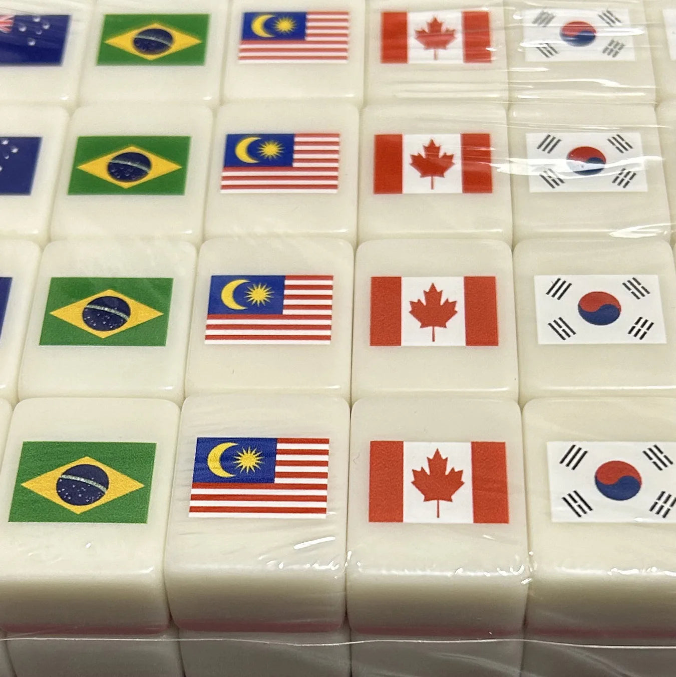 64Pcs Seaside Escape Mahjong Tile Game with Pattern of Flag Ball Funny Parent Child Party Game Children Toy Gift ﻿