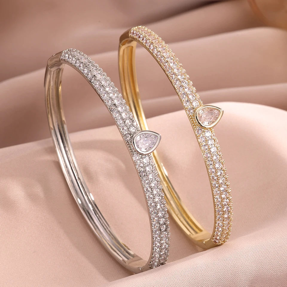 ZAKOL 1pcs Micro Paved Zirconia Single Water Drop Charm Bracelet for Women Full CZ Bangles Exquisite Holiday Jewelry Gifts