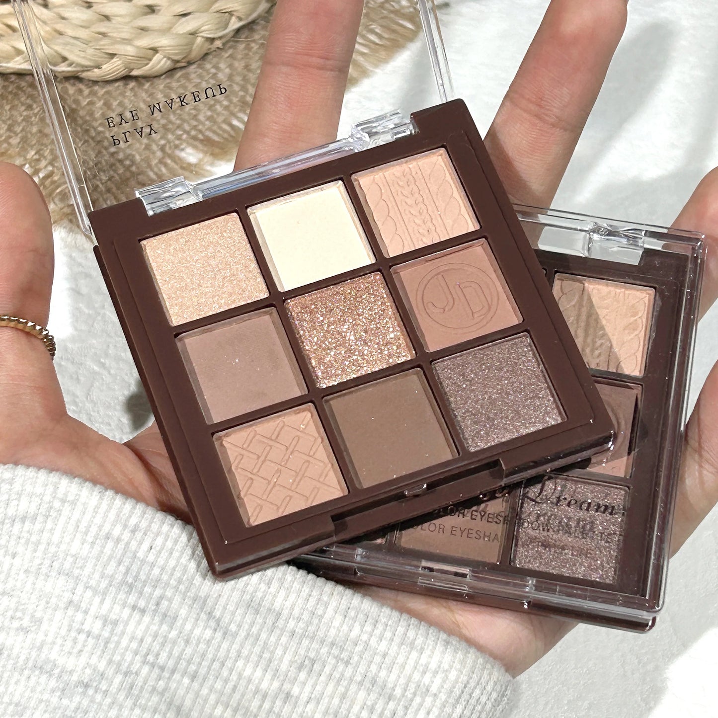 Chocolate Warm Brown Earth Eyeshadow Palette – 9 Shades