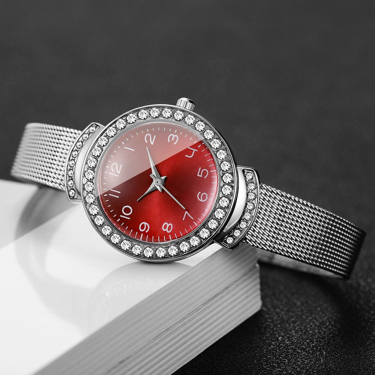 Fashion Rhinestone Red Dial Women Quartz Watch Silvery Mesh Strap Ladies Dress Wristwatches Clock Relogio Feminino（Without Box）