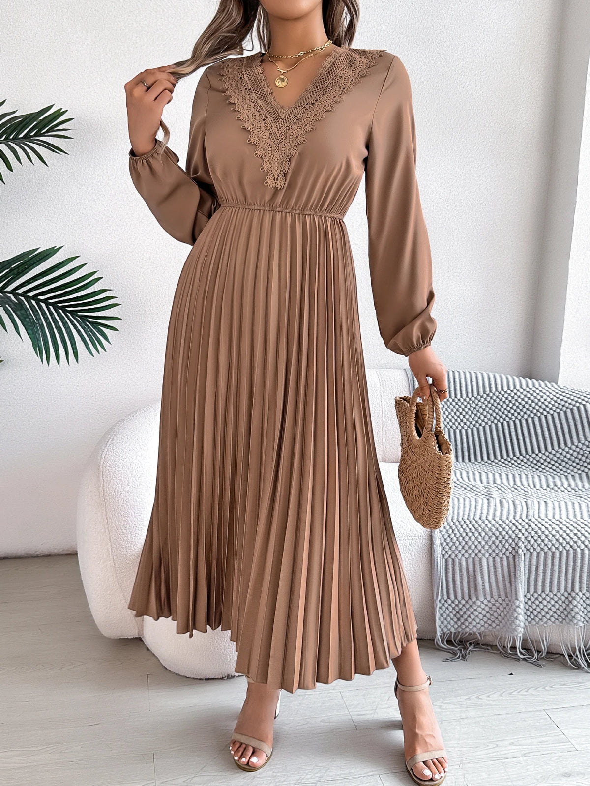 2026 Fashion Lace V Neck Lantern Long Sleeve Maxi Dress for Women Autumn Winter Casual Solid Color Pleated Dresses Khaki Red