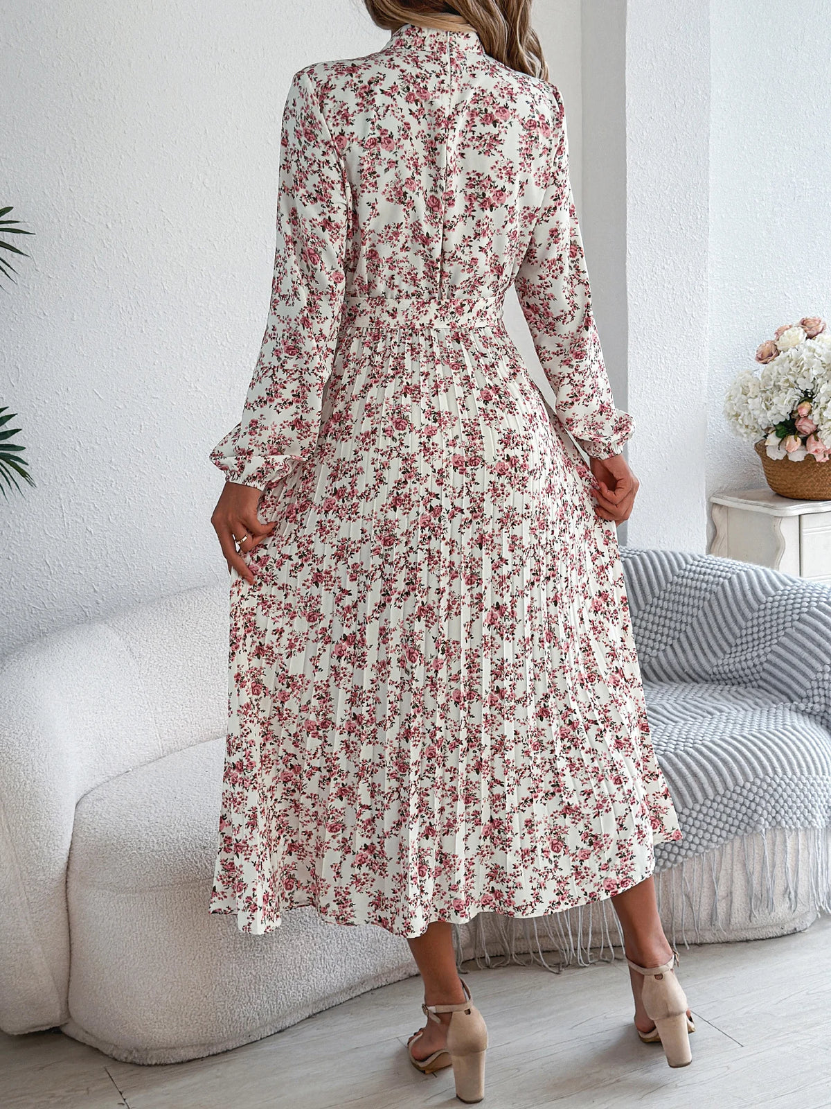 Floral Stand Up Collar Bridesmaid Dress 2026 Spring Autumn Elegant Long Sleeve Waist Cinching Pleated Dresses Woman Clothing