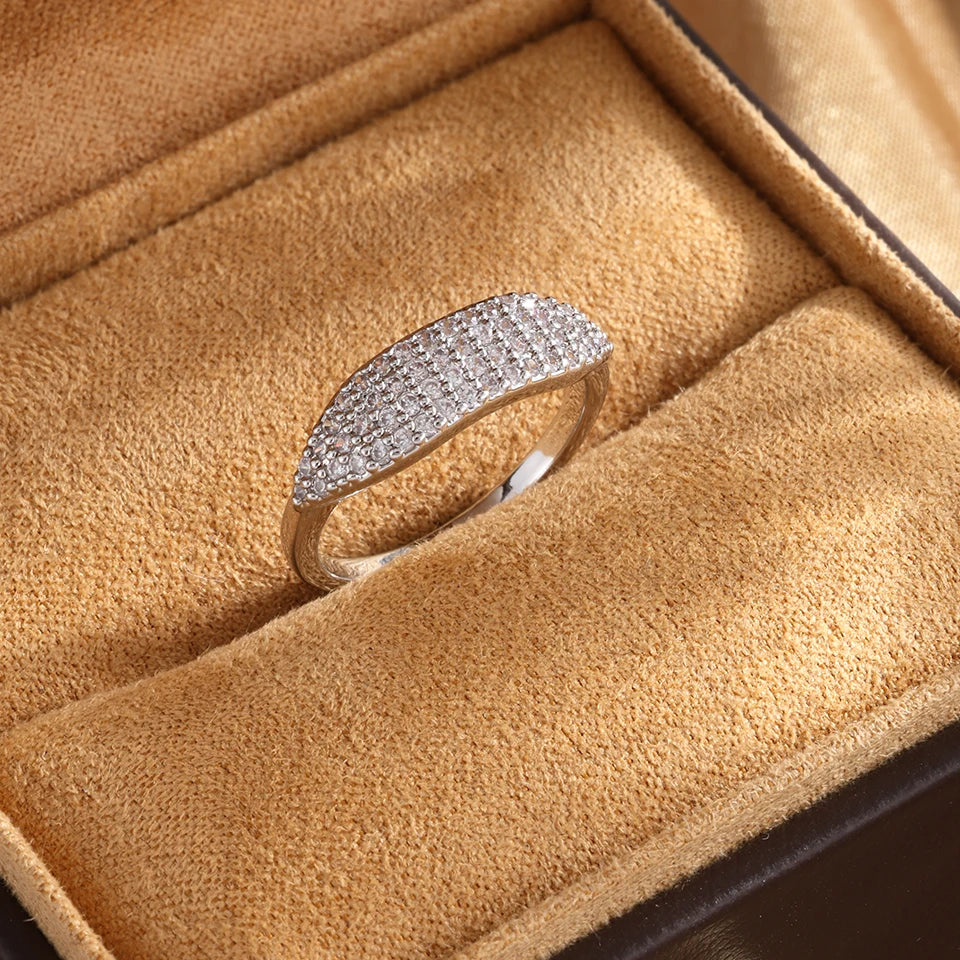 ZAKOL New Trendy Shiny Micro Pave Zircon Finger Ring White  Crystal CZ Minimalist Aesthetic Ring for Women Wholesale