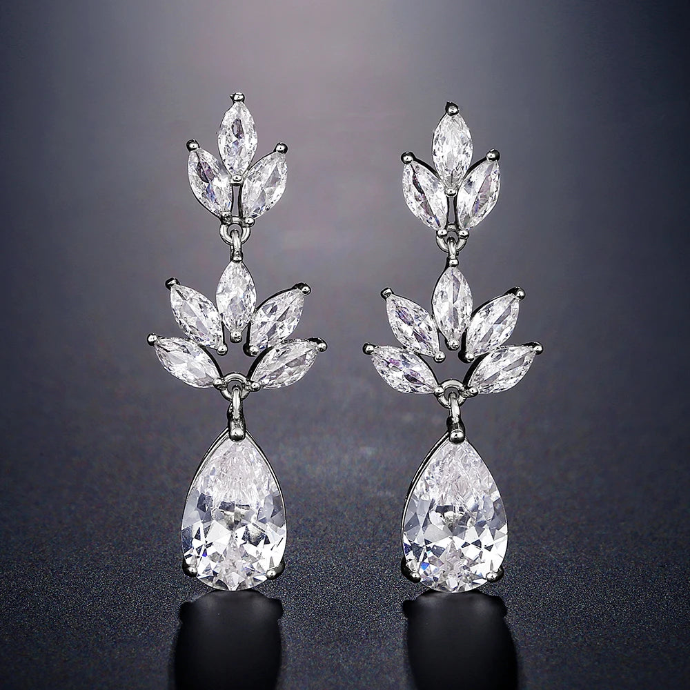 Fashion AAA Cubic Zirconia Chandelier Dangle Drop Earrings White Gold Color Crystal CZ Wedding Party Jewelry for Women