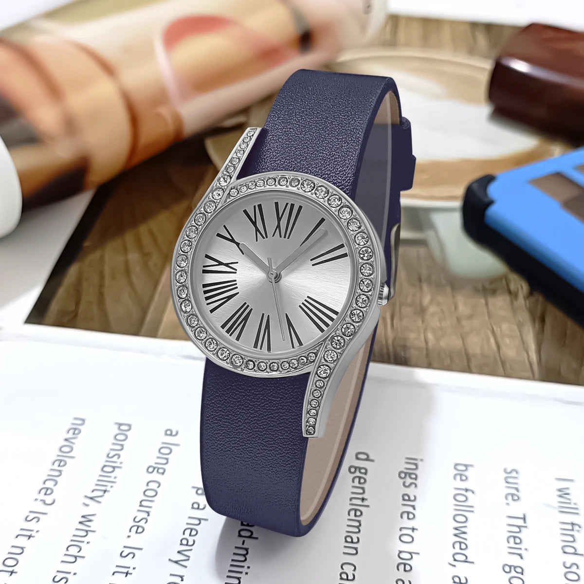 Luxury Quartz Women’s Watch – Leather Strap