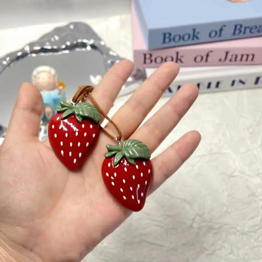 New Cute Strawberry Bag Pendant Trendy Fruit Pendant Keychain Women Bag Charm Decoration Strawberry Charm Car Hanging Ornament